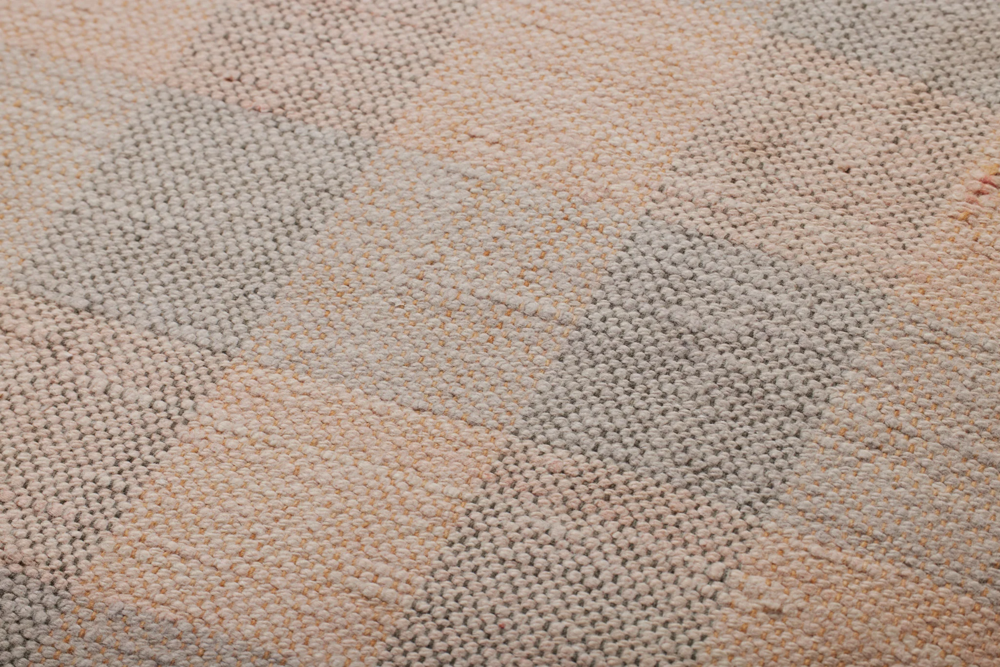 0458600127 - Image 2