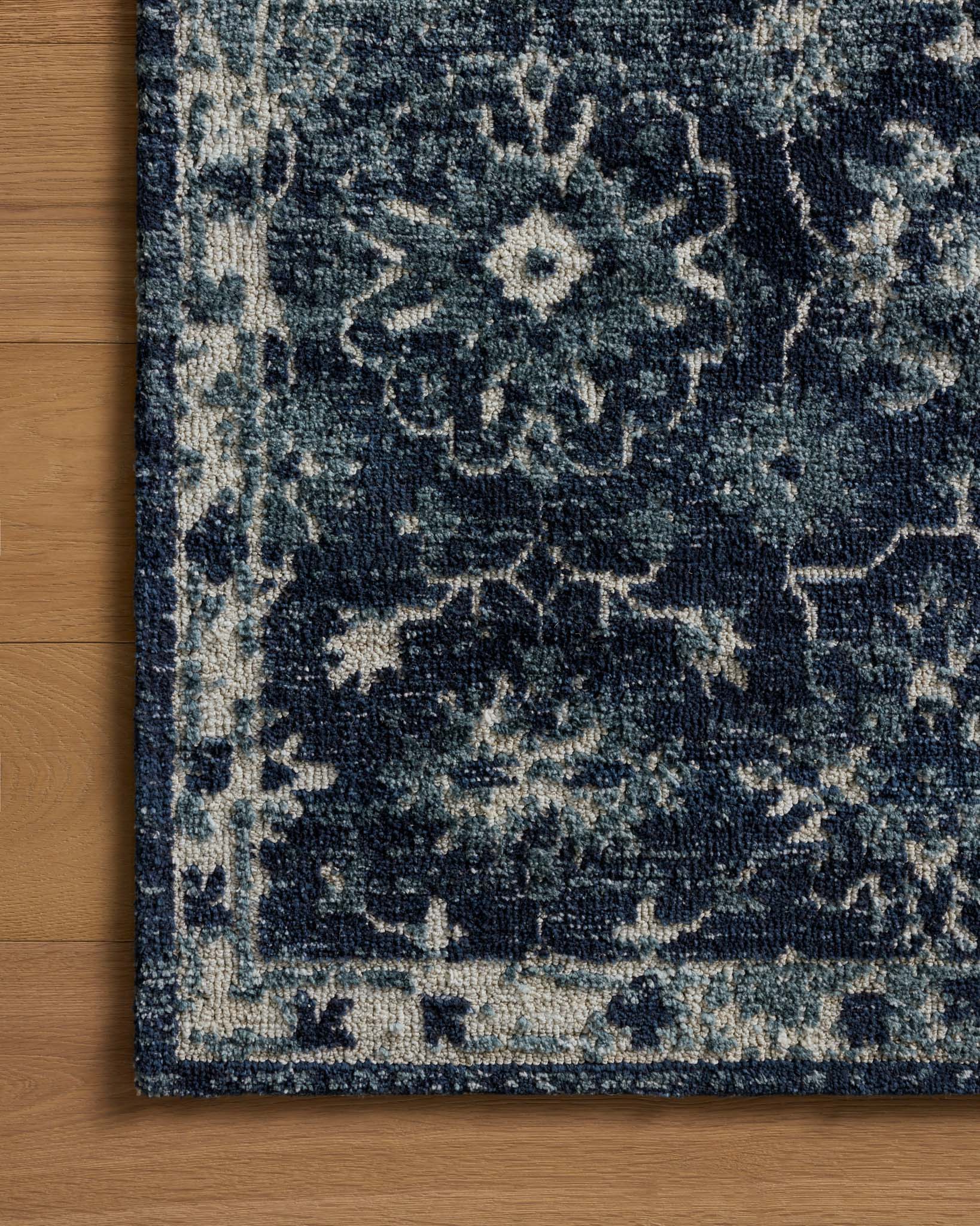 PCV-02 NAVY / IVORY - Image 5