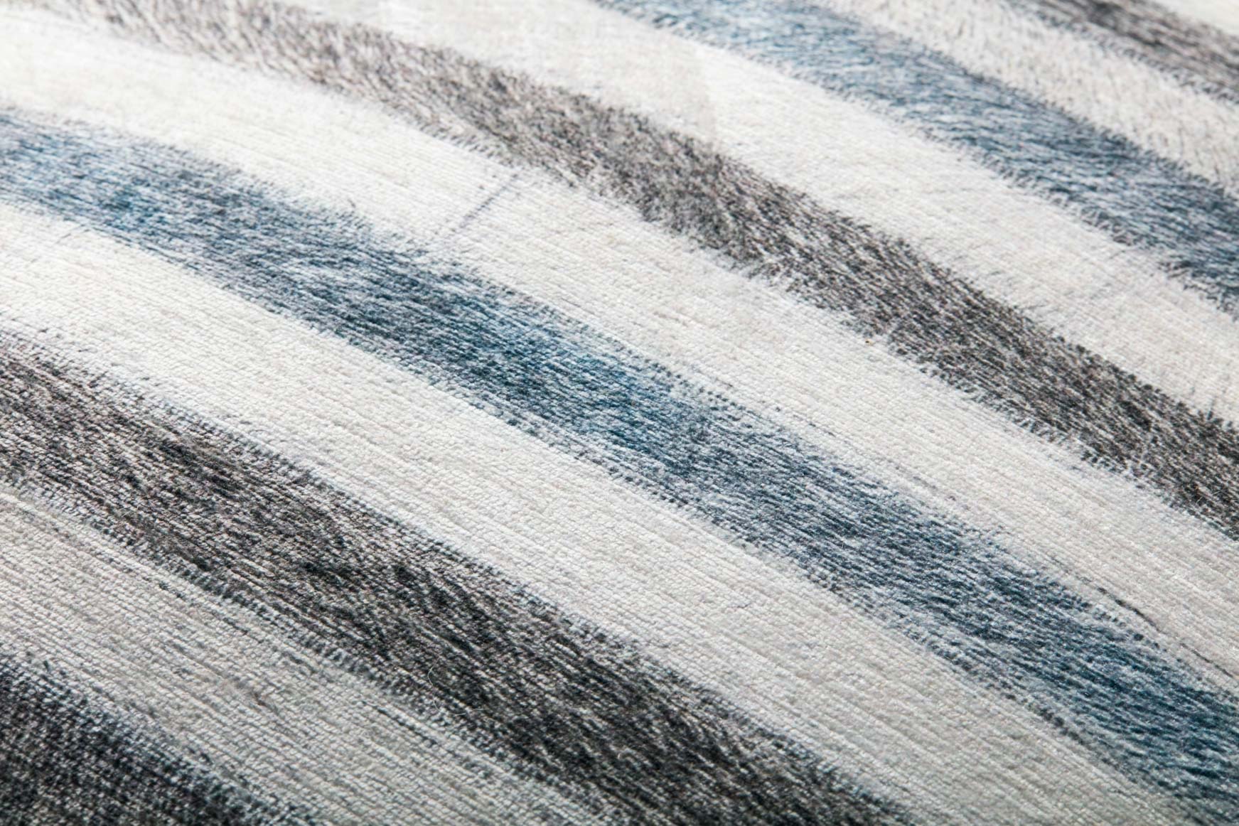 PF0003 IVORY / BLUE - Image 3