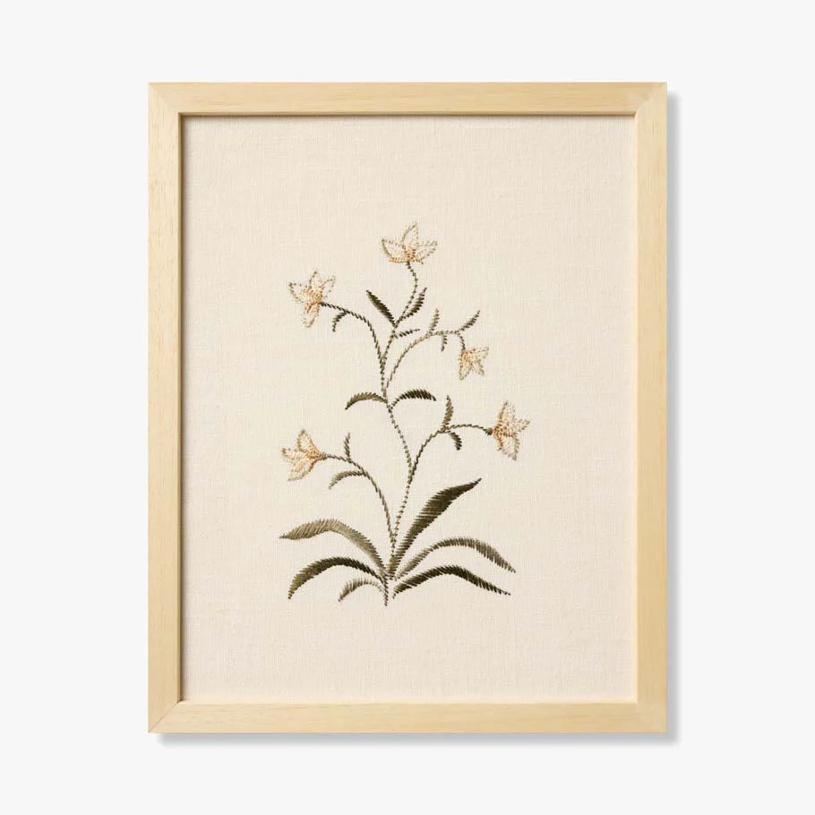 PIXIE FLOWERS BEIGE