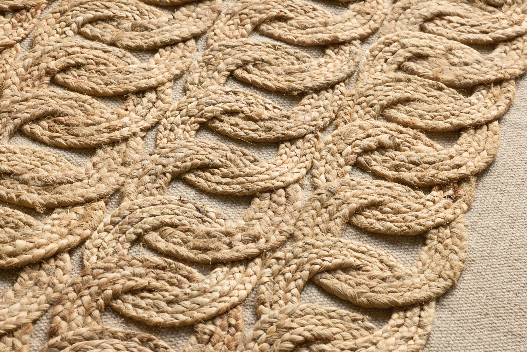 RUSTIC ROPES - Image 3